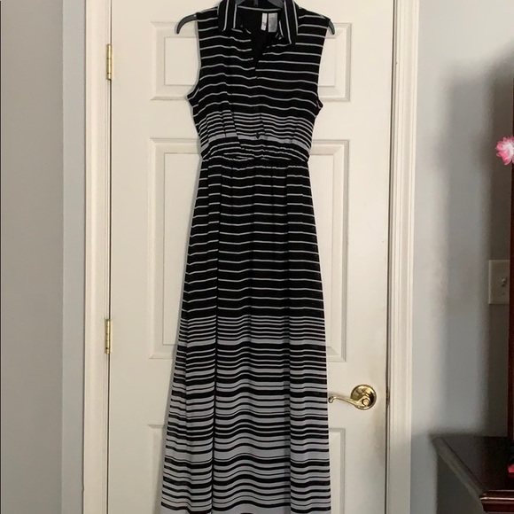 Sami & Jo Dresses & Skirts - Black & white striped dress medium